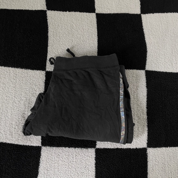 Victoria’s Secret Jogger Sweats - Picture 1 of 5
